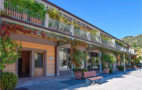 Amazing apartment in Pietrasanta with 2 Bedrooms